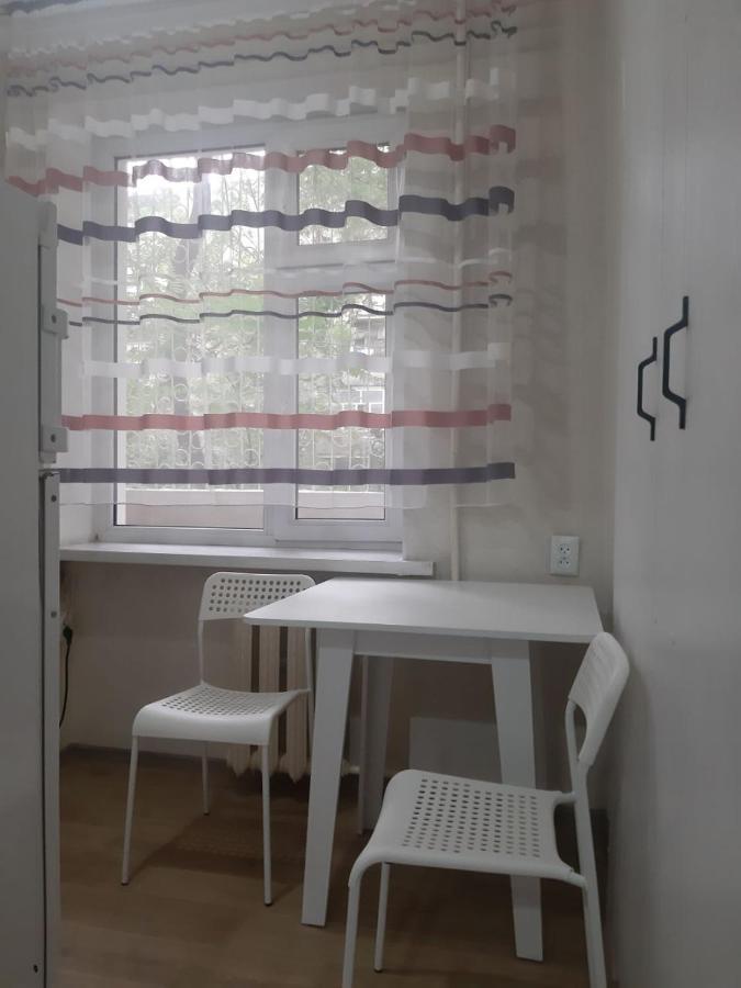 Aura On Sydykova Street 290 Apartment Bishkek Bagian luar foto